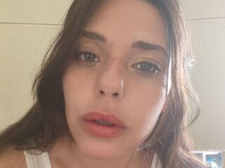 topless camgirl SofiaLacau