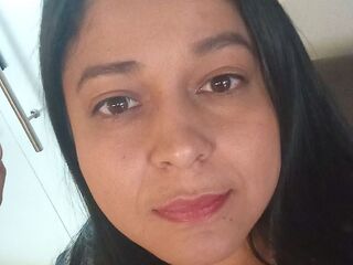 topless camgirl SolKate