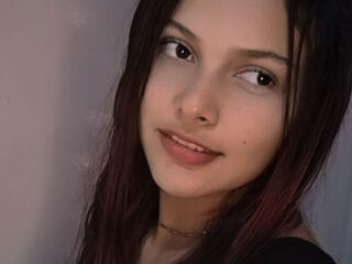 live striptease SoySophie