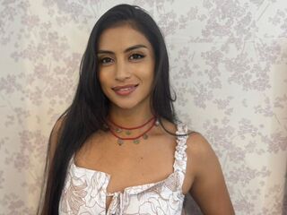 cam girl playing with dildo SteicyHille