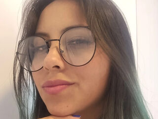 live teaser webcam ThiaraSanchez