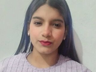 girl shaving pussy TianaRossi