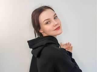 nude webcamgirl pic ToraMendiaz