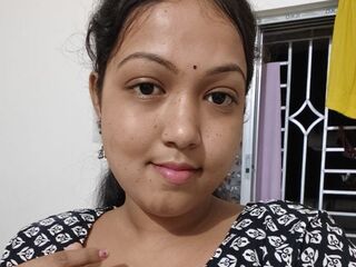 closeup web cam TrishaSaha