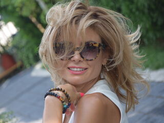free livesex VictoriaSonia