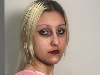 mastubating web cam girl VictorinaHarvest