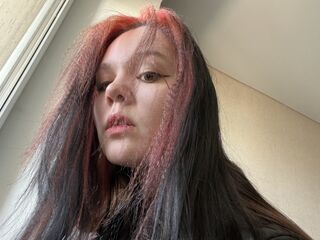 naughty camgirl fingering pussy ViellaRosewood