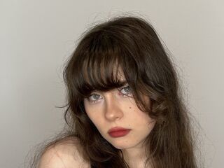 camslut masturbating WynonaGalindo