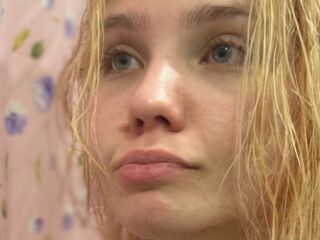 erotic webcam picture YallyGreen