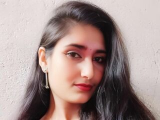 camwhore masturbating with sextoy ZoeSathi